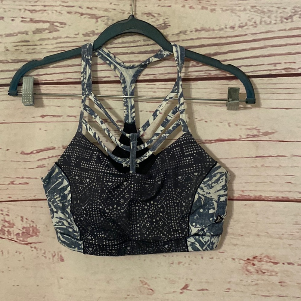 Prana sports bra